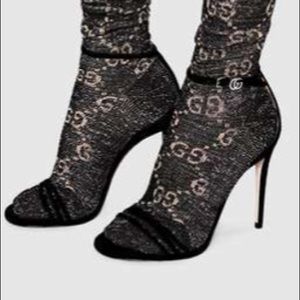 Meet your Posher, Mabel